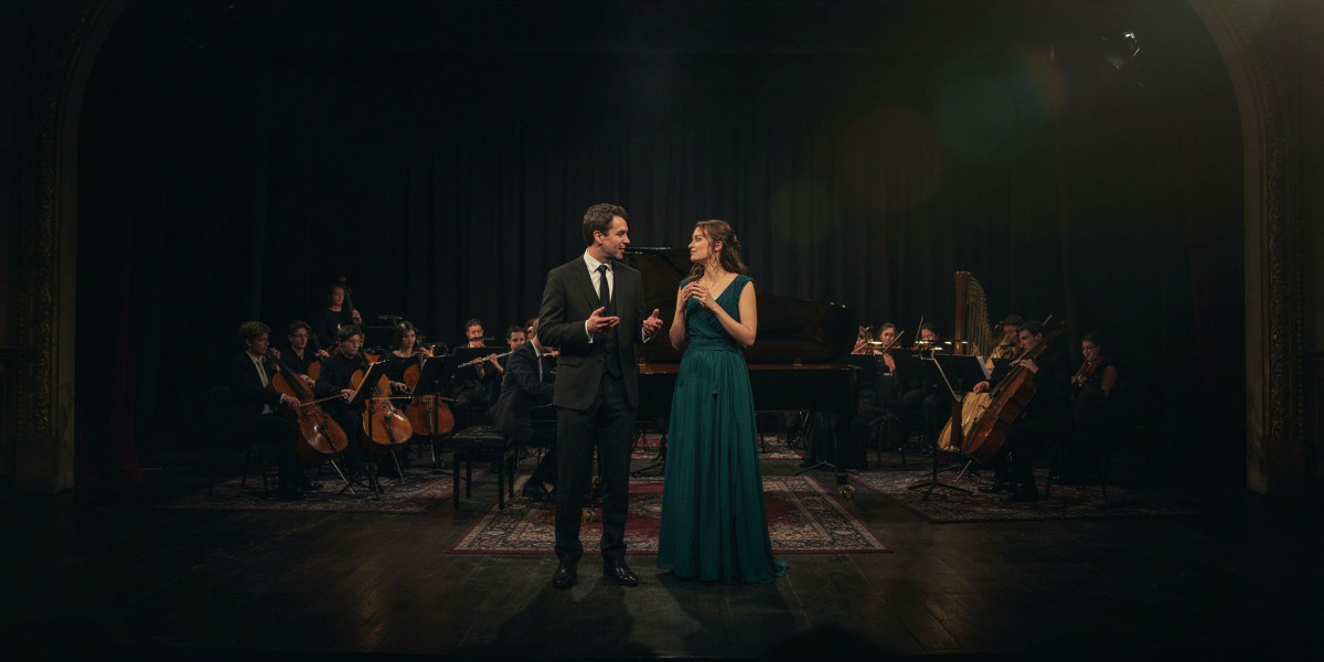 Close Up Classical with Julian Ovendon and Kate Royal, photo 1