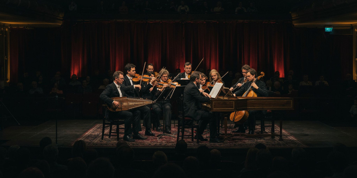 Jupiter Ensemble; Thomas Dunford; Kristian Bezuidenhout, photo 1