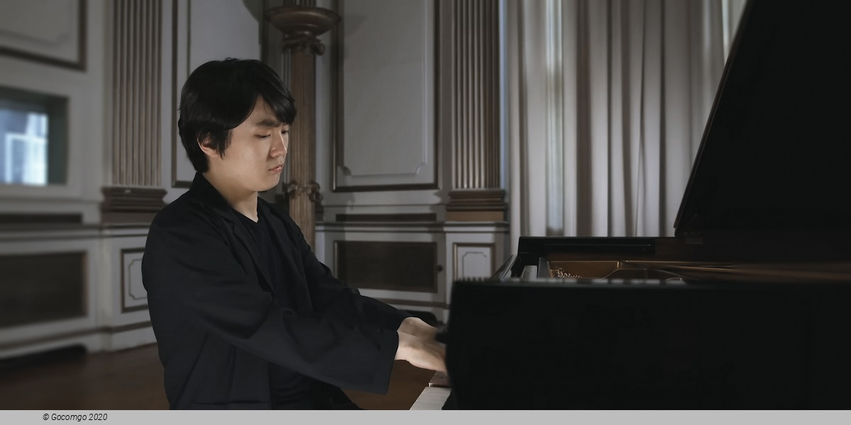 Seong-Jin Cho, photo 2