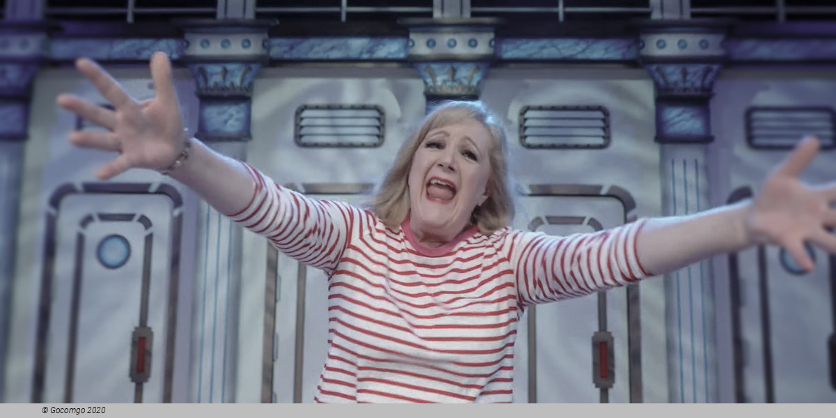 Scene 2 from the "Menopause - The Musical 2", photo 3