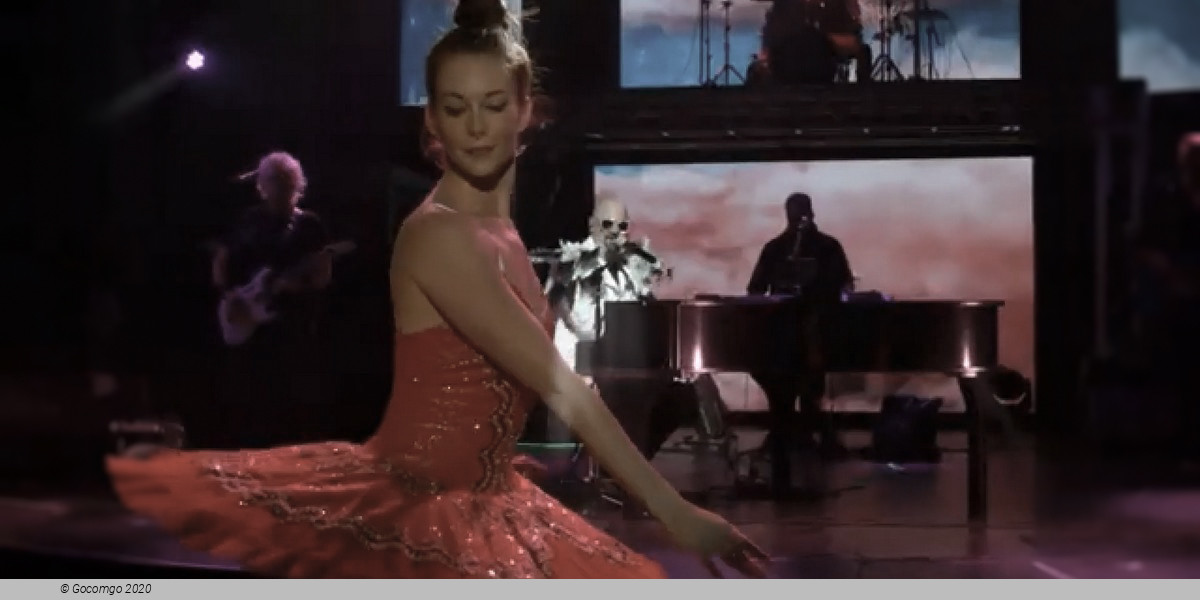 Scene 1 from the show "Piano Man", photo 2