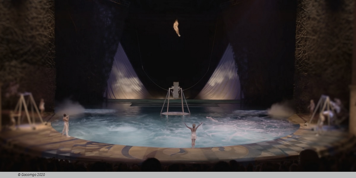 "O" by Cirque du Solei